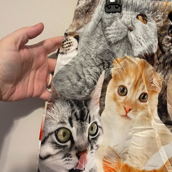 All Over Cat Print Drawstring Shorts - Picture 4 of 6